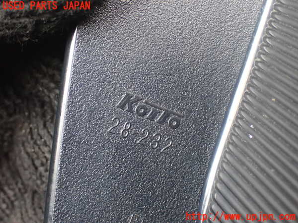 1UPJ-9237131530]ヴォクシー(ノア)(ZRR80W)右テールランプ 中古_3