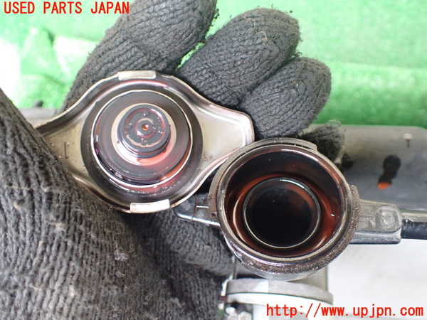 1UPJ-9237132321]ヴォクシー(ノア)(ZRR80W)ラジエーター1 中古_3