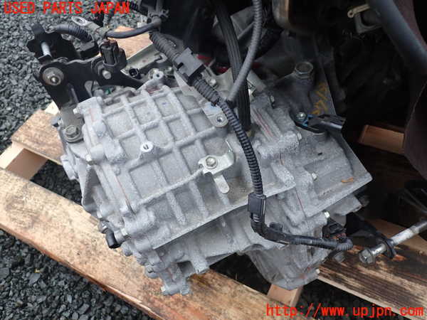 1UPJ-9237133010]ヴォクシー(ノア)(ZRR80W)ミッション AT 3ZR-FAE 中古_2