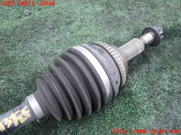 1UPJ-9237134015]ヴォクシー(ノア)(ZRR80W)左フロントドライブシャフト 中古_2