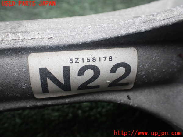 1UPJ-9237134235]ヴォクシー(ノア)(ZRR80W)パワステギアボックス 中古_4