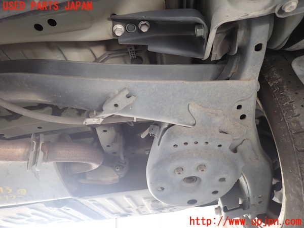 1UPJ-9237135380]ヴォクシー(ノア)(ZRR80W)リアアクスルビーム 中古_3