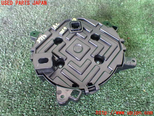 1UPJ-9237136066]ヴォクシー(ノア)(ZRR80W)エアコンスイッチ1 中古_2