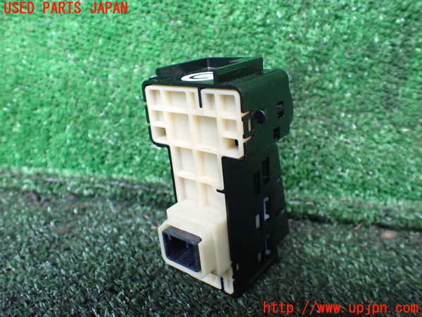 1UPJ-9237136306]ヴォクシー(ノア)(ZRR80W)スイッチ1 中古_2