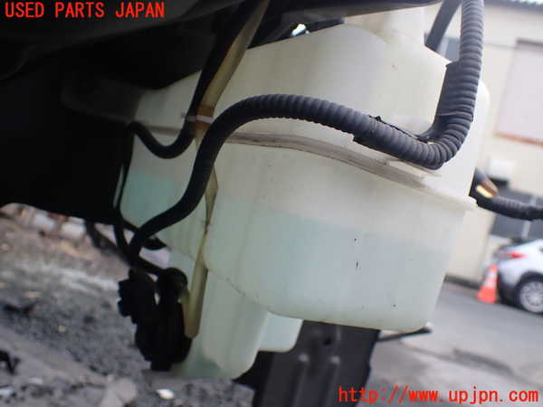 1UPJ-9237136791]ヴォクシー(ノア)(ZRR80W)ウォッシャータンク1 中古_4