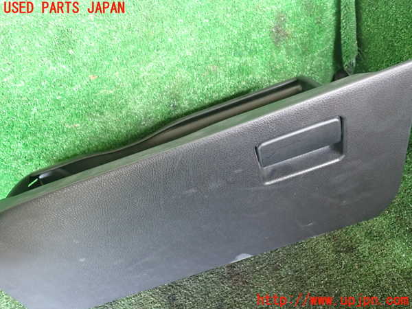 1UPJ-9237137516]ヴォクシー(ノア)(ZRR80W)グローブボックス1 中古_2