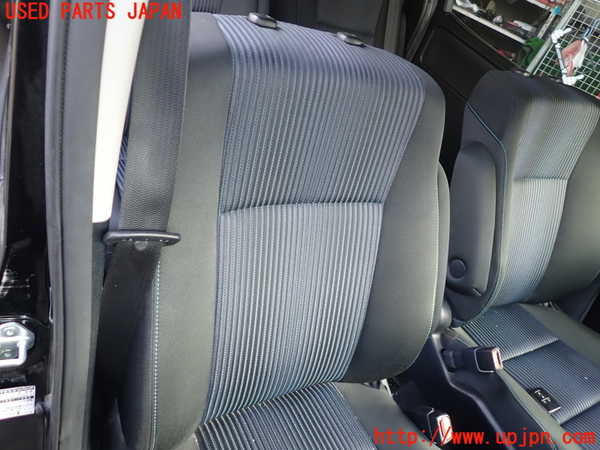 1UPJ-9237137035]ヴォクシー(ノア)(ZRR80W)運転席シート 中古_2