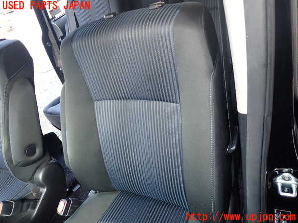 1UPJ-9237137065]ヴォクシー(ノア)(ZRR80W)助手席シート 中古_2