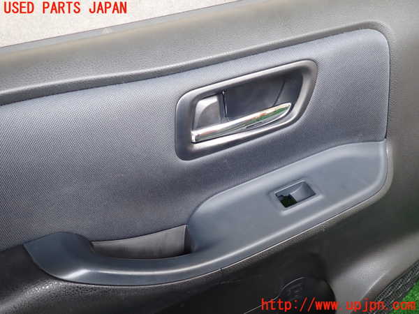 1UPJ-9237131264]ヴォクシー(ノア)(ZRR80W)左前ドア内張り 中古_2