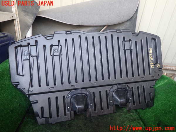 1UPJ-9237137771]ヴォクシー(ノア)(ZRR80W)ラゲッジトレイ1 中古_2