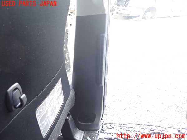 1UPJ-9237137665]ヴォクシー(ノア)(ZRR80W)右センターピラートリム 中古_3