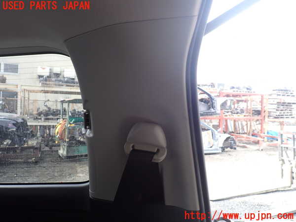 1UPJ-9237137675]ヴォクシー(ノア)(ZRR80W)右リアピラートリム 中古_3