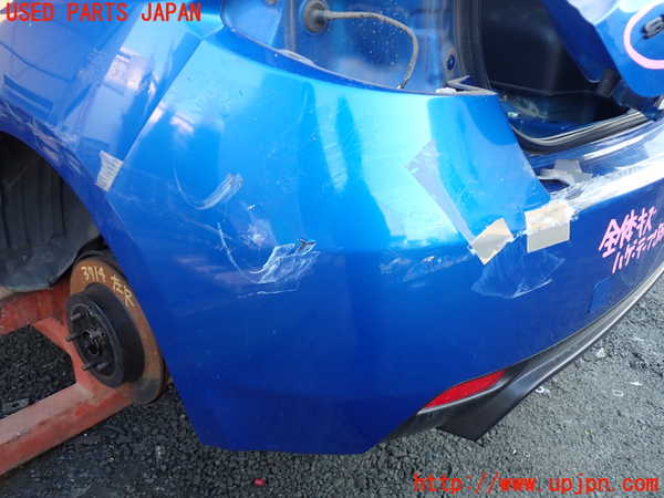 1UPJ-9237141610]インプレッサ WRX-STi(GRB)リアバンパー ジャンク_5