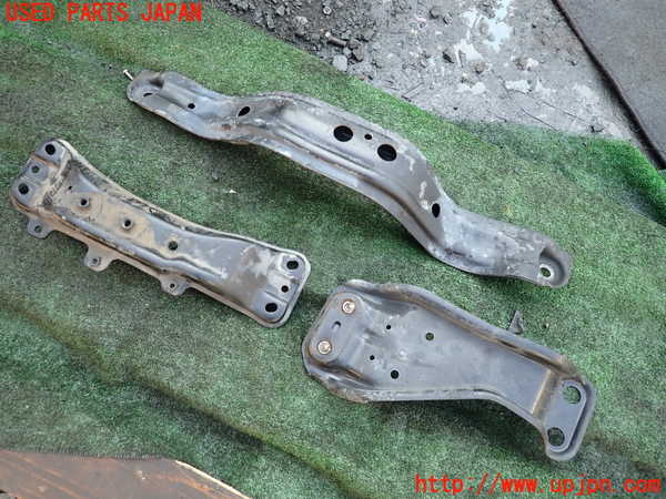 1UPJ-9237145296]インプレッサ WRX-STi(GRB)メンバー1 中古_2