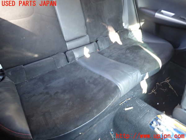 1UPJ-9237147385]インプレッサ WRX-STi(GRB)リアシート 中古_3