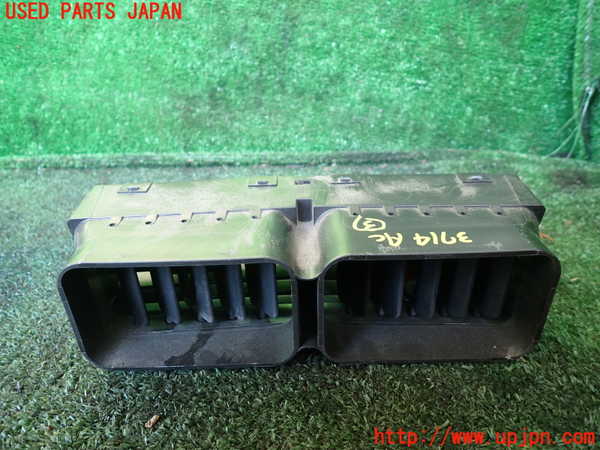 1UPJ-9237147528]インプレッサ WRX-STi(GRB)エアコン吹き出し口3(真中) 中古_2