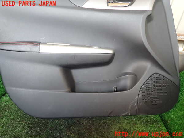 1UPJ-9237141264]インプレッサ WRX-STi(GRB)左前ドア内張り 中古_3