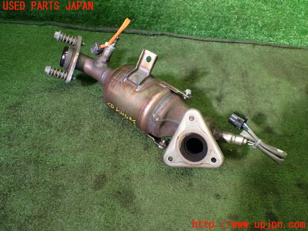 1UPJ-9237152661]スペーシア カスタム(MK53S)触媒1 中古_2