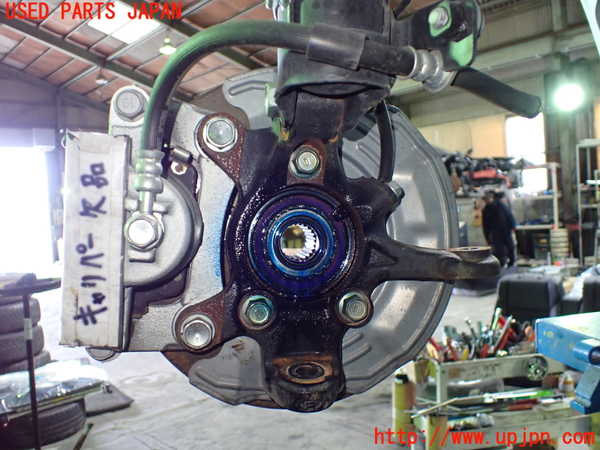 1UPJ-9237154290]スペーシア カスタム(MK53S)右フロントナックルハブ 中古_2