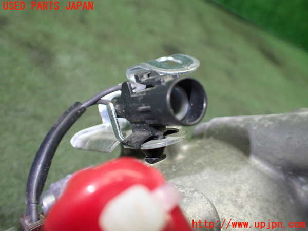 1UPJ-9237156025]スペーシア カスタム(MK53S)エアコンコンプレッサー 中古_4