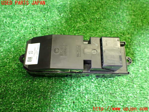 1UPJ-9237156240]スペーシア カスタム(MK53S)右前パワーウィンドウスイッチ 中古_3