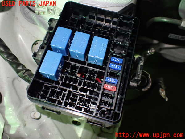 1UPJ-9237156742]スペーシア カスタム(MK53S)ヒューズボックス2 中古_2