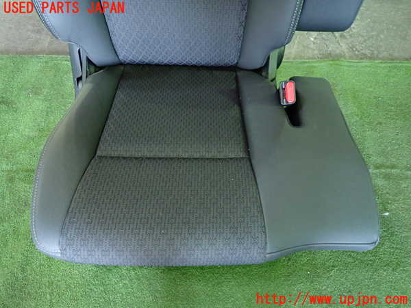 1UPJ-9237157035]スペーシア カスタム(MK53S)運転席シート 中古_2