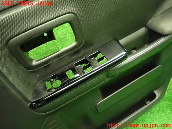 1UPJ-9237151234]スペーシア カスタム(MK53S)右前ドア内張り 中古_2