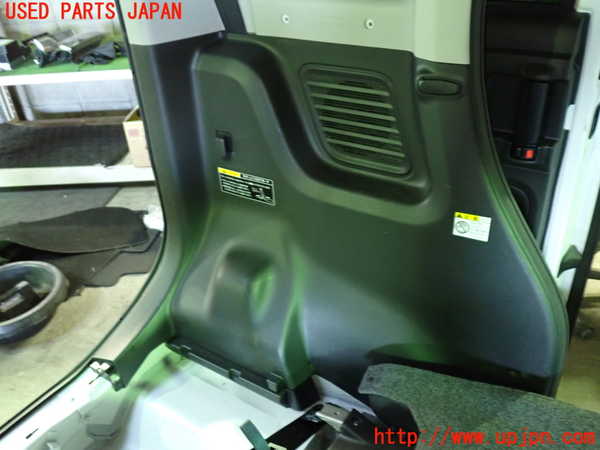1UPJ-9237157680]スペーシア カスタム(MK53S)左リアピラートリム 中古_3
