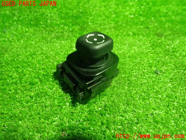 1UPJ-9237166310]クラウン ハイブリッド(AZSH20)スイッチ5 (チルト) 中古_2