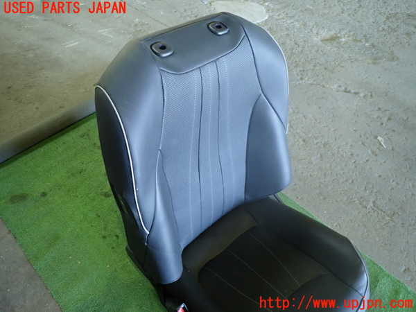 1UPJ-9237167065]クラウン ハイブリッド(AZSH20)助手席シート 中古_2