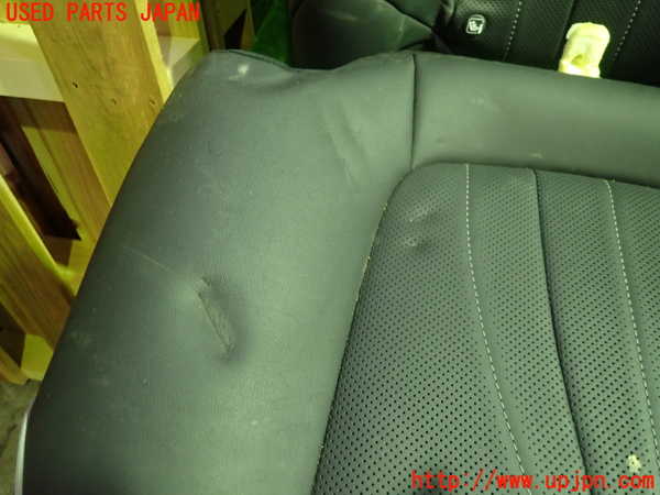 1UPJ-9237167385]クラウン ハイブリッド(AZSH20)リアシート 中古_2