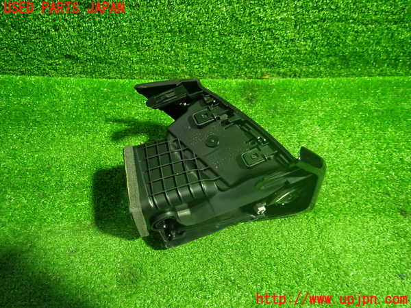 1UPJ-9237167526]クラウン ハイブリッド(AZSH20)エアコン吹き出し口1 (右) 中古_2