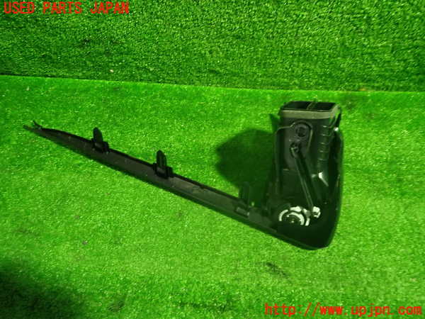 1UPJ-9237167527]クラウン ハイブリッド(AZSH20)エアコン吹き出し口2 (左) 中古_2