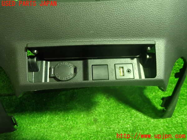 1UPJ-9237167549]クラウン ハイブリッド(AZSH20)コンソール 中古_2