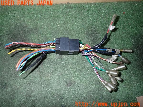 3UPJ=9237170631]ベンツ C180(202028 W202)社外 オーディオ・ナビ取付けステー ハーネス 2DIN 中古_2
