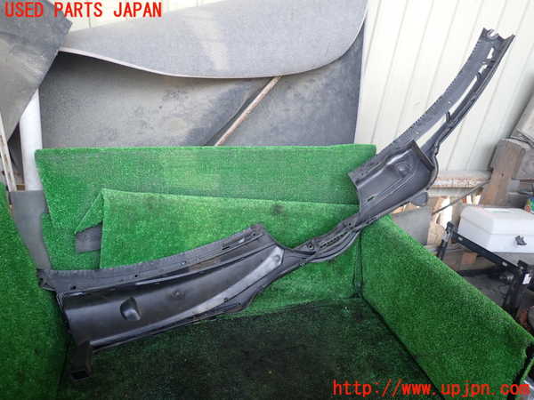 1UPJ-9237171190]ベンツ C280 W202(202028)カウルトップ 中古_2