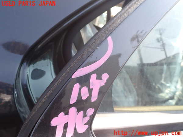 1UPJ-9237171290]ベンツ C280 W202(202028)右後ドア SEKURIT M23100 中古_3