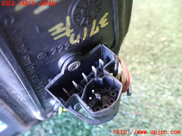 1UPJ-9237171212]ベンツ C280 W202(202028)左ドアミラー 中古_5