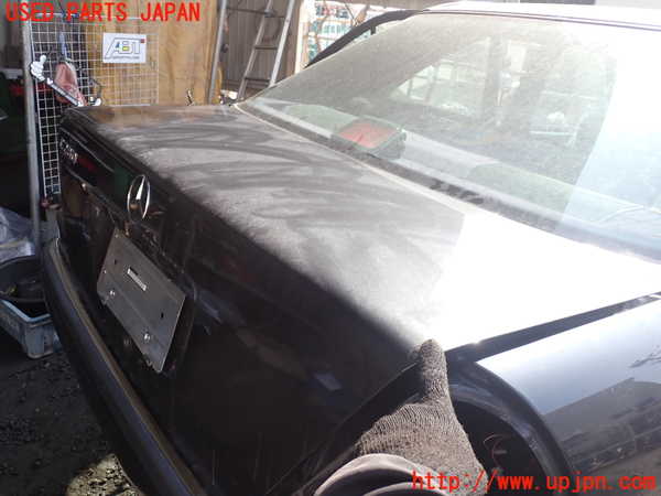 1UPJ-9237171500]ベンツ C280 W202(202028)トランク 中古_2