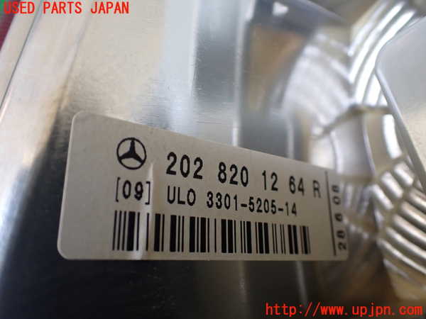 1UPJ-9237171530]ベンツ C280 W202(202028)右テールランプ 中古_4