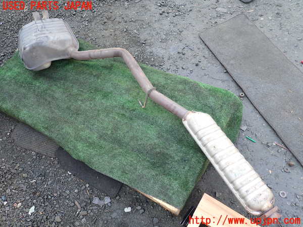 1UPJ-9237172671]ベンツ C280 W202(202028)リアマフラー1 中古_2