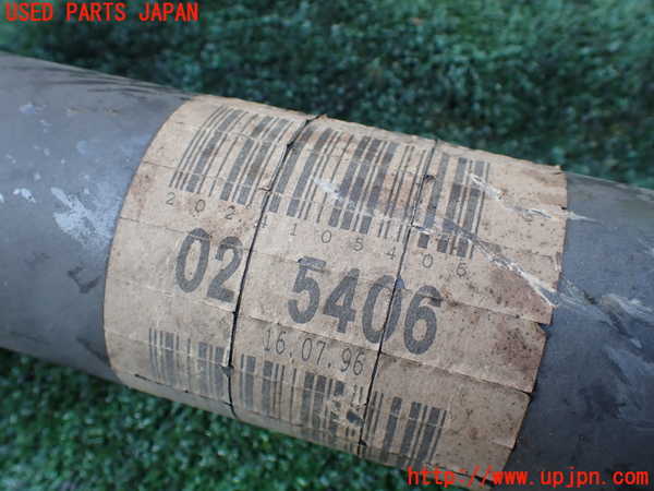 1UPJ-9237173410]ベンツ C280 W202(202028)リアプロペラシャフト 中古_3