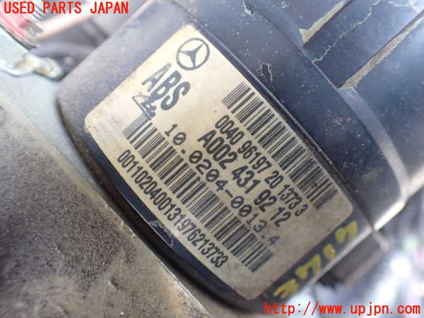 1UPJ-9237174040]ベンツ C280 W202(202028)ABSアクチュエーター 中古_3