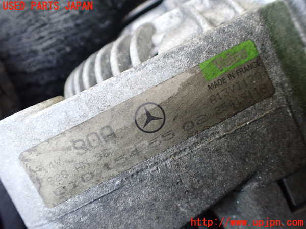 1UPJ-9237176015]ベンツ C280 W202(202028)オルタネーター(ダイナモ) 中古_4