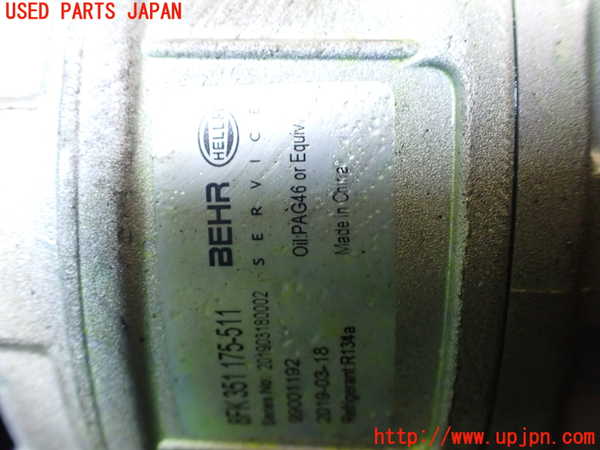 1UPJ-9237176025]ベンツ C280 W202(202028)エアコンコンプレッサー 中古_5