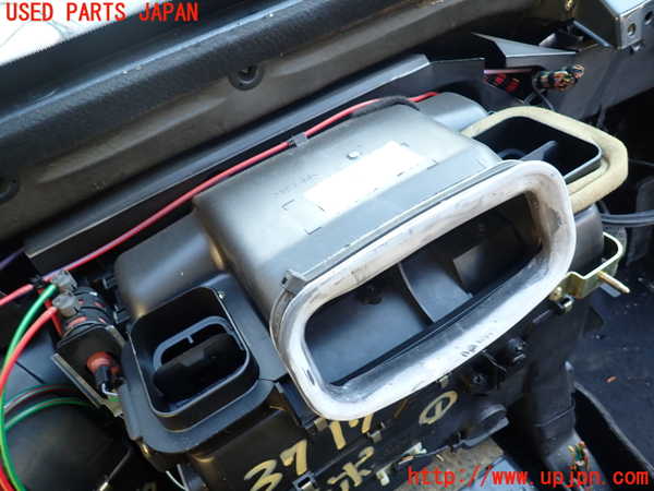 1UPJ-9237176081]ベンツ C280 W202(202028)エバポレーター1 中古_2