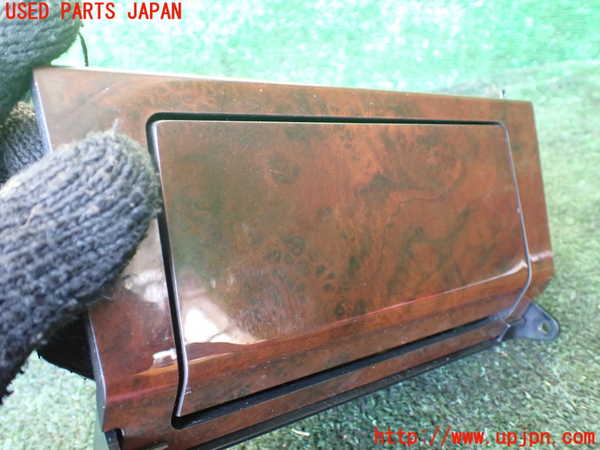 1UPJ-9237177821]ベンツ C280 W202(202028)灰皿1 中古_2