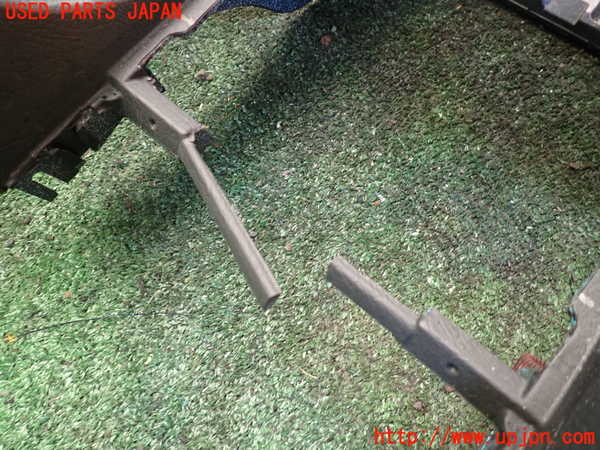 1UPJ-9237177540]ベンツ C280 W202(202028)センターコンソール 中古_2