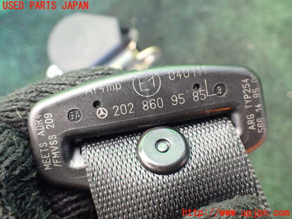 1UPJ-9237177075]ベンツ C280 W202(202028)助手席シートベルト 中古_3